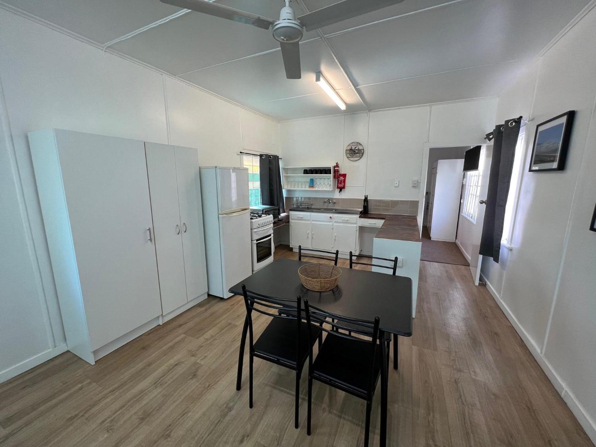 Apartment Essex Court - House *
